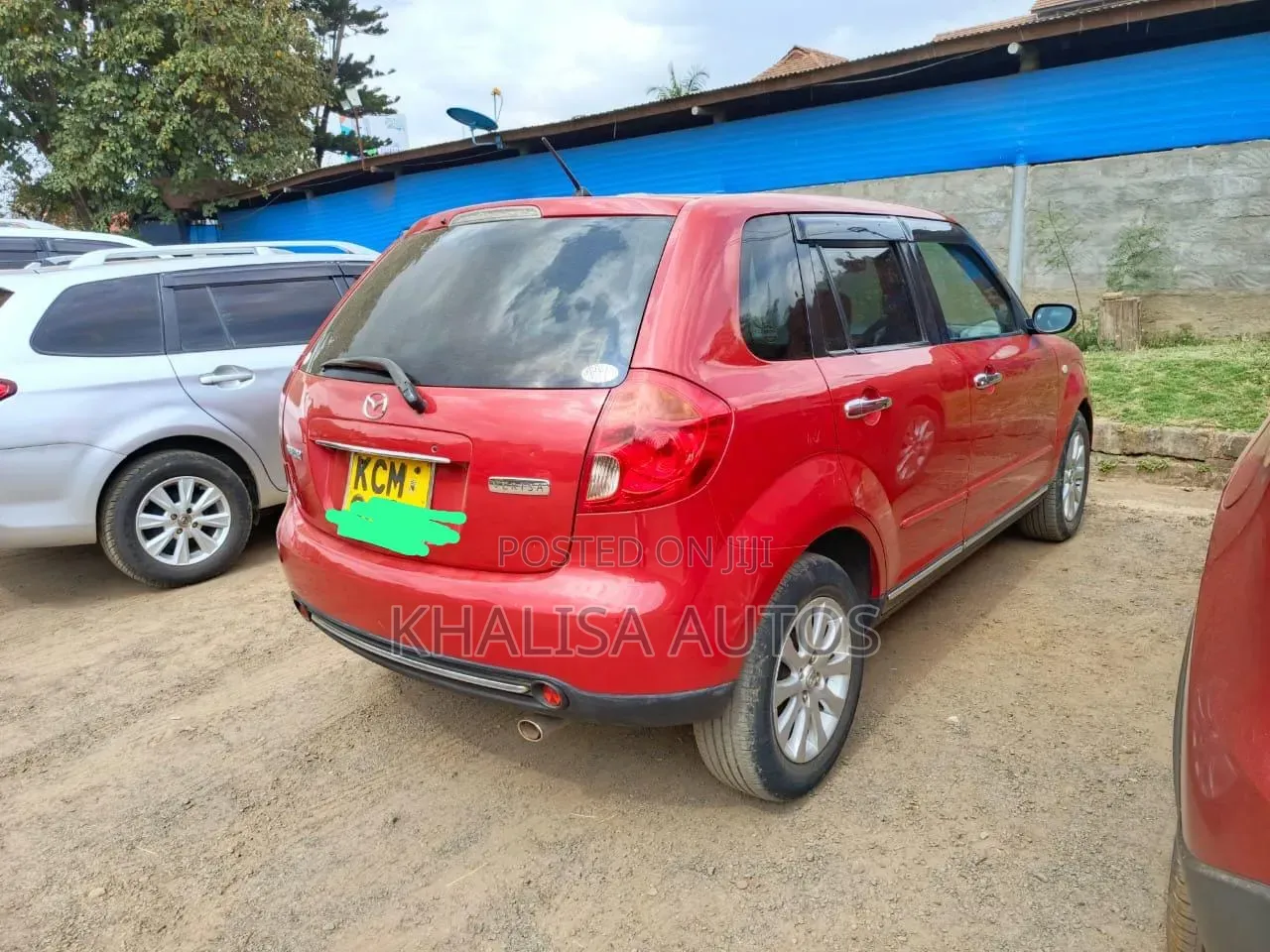 Mazda Verisa 2010 Red