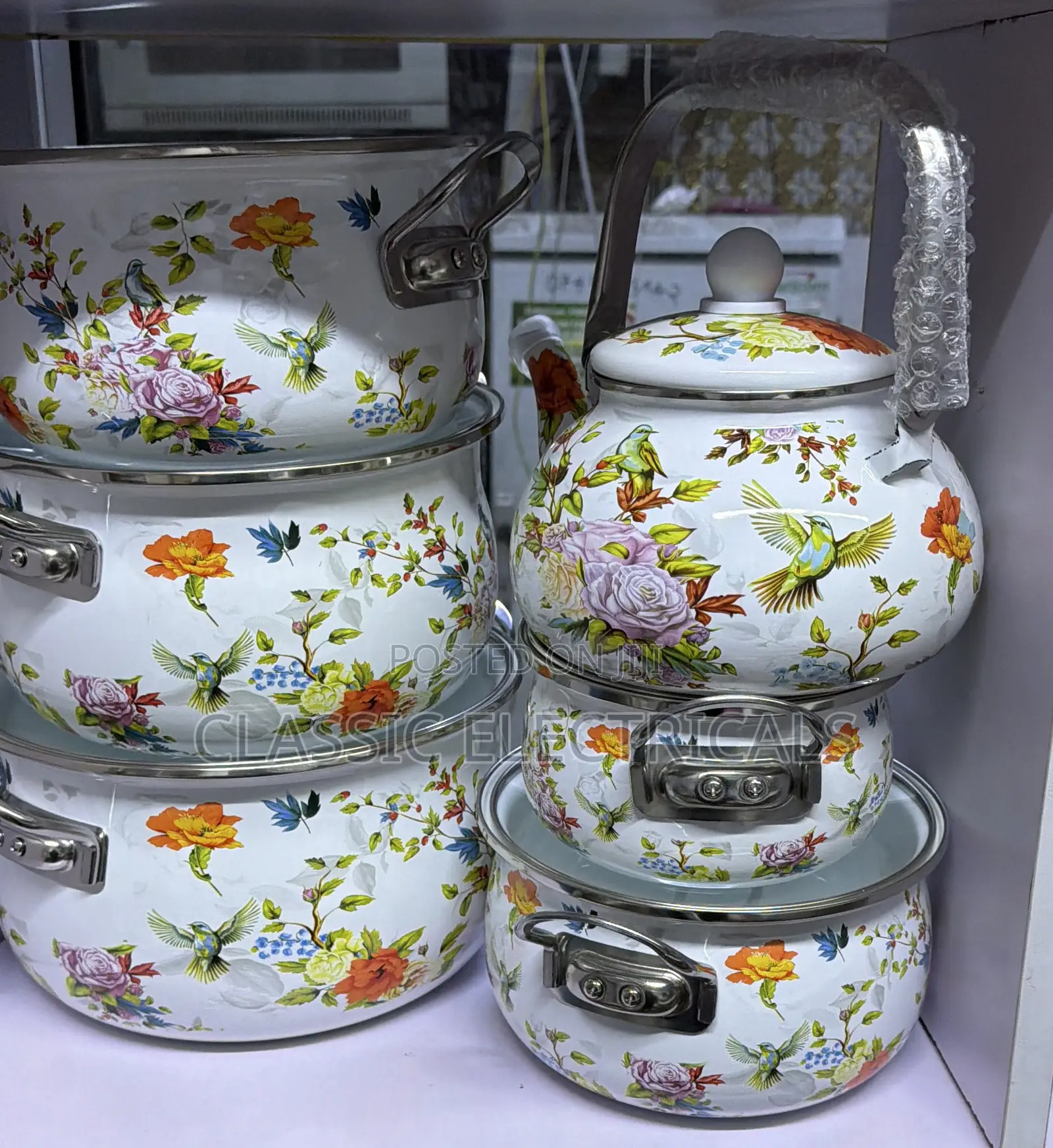 12pcs Enamel Cookware Set With a Kettle at Ksh8499