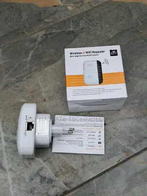 WiFi Signal Amplifier 300Mbps Wireless Network Extender