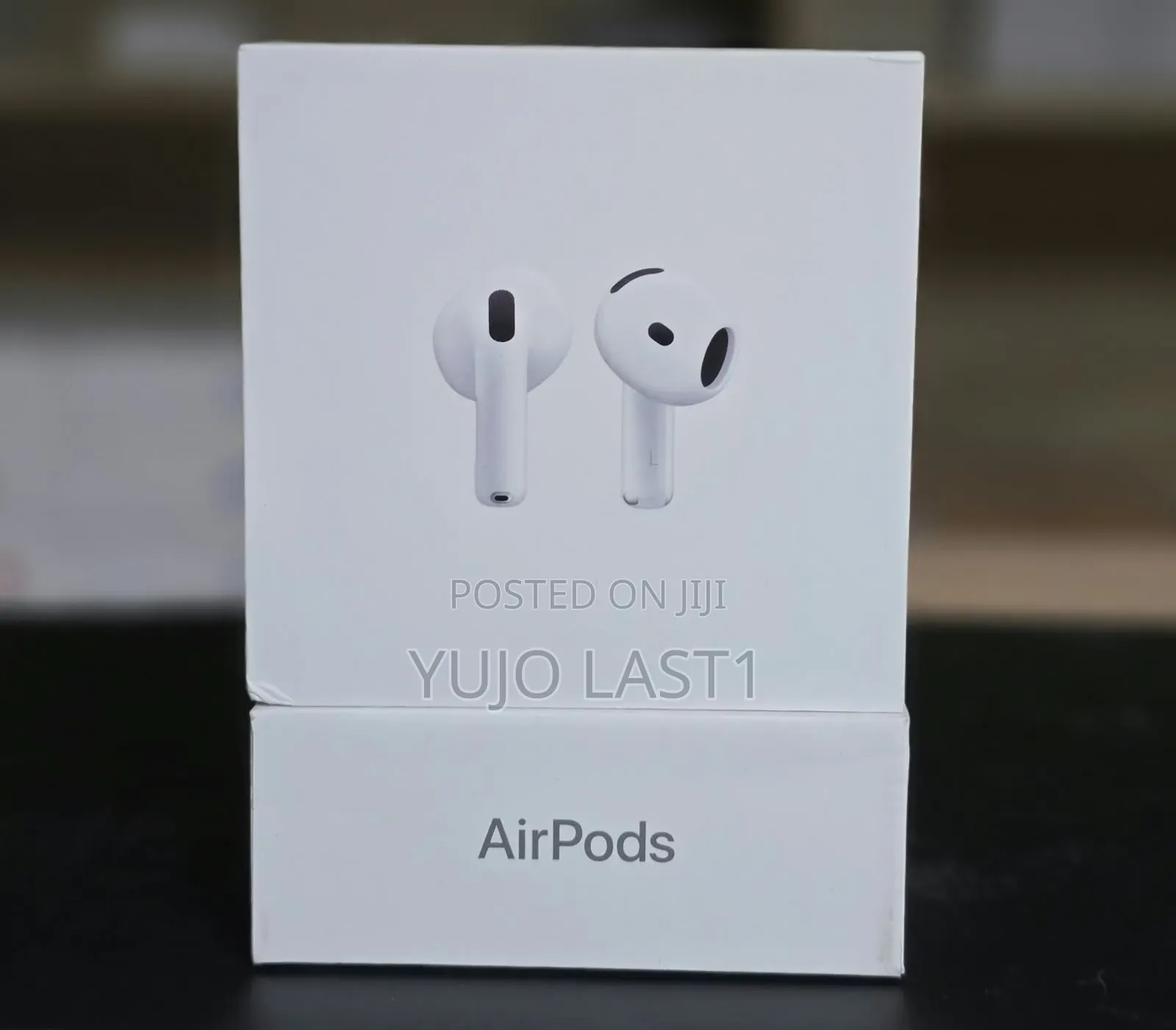 Apple AirPods 4