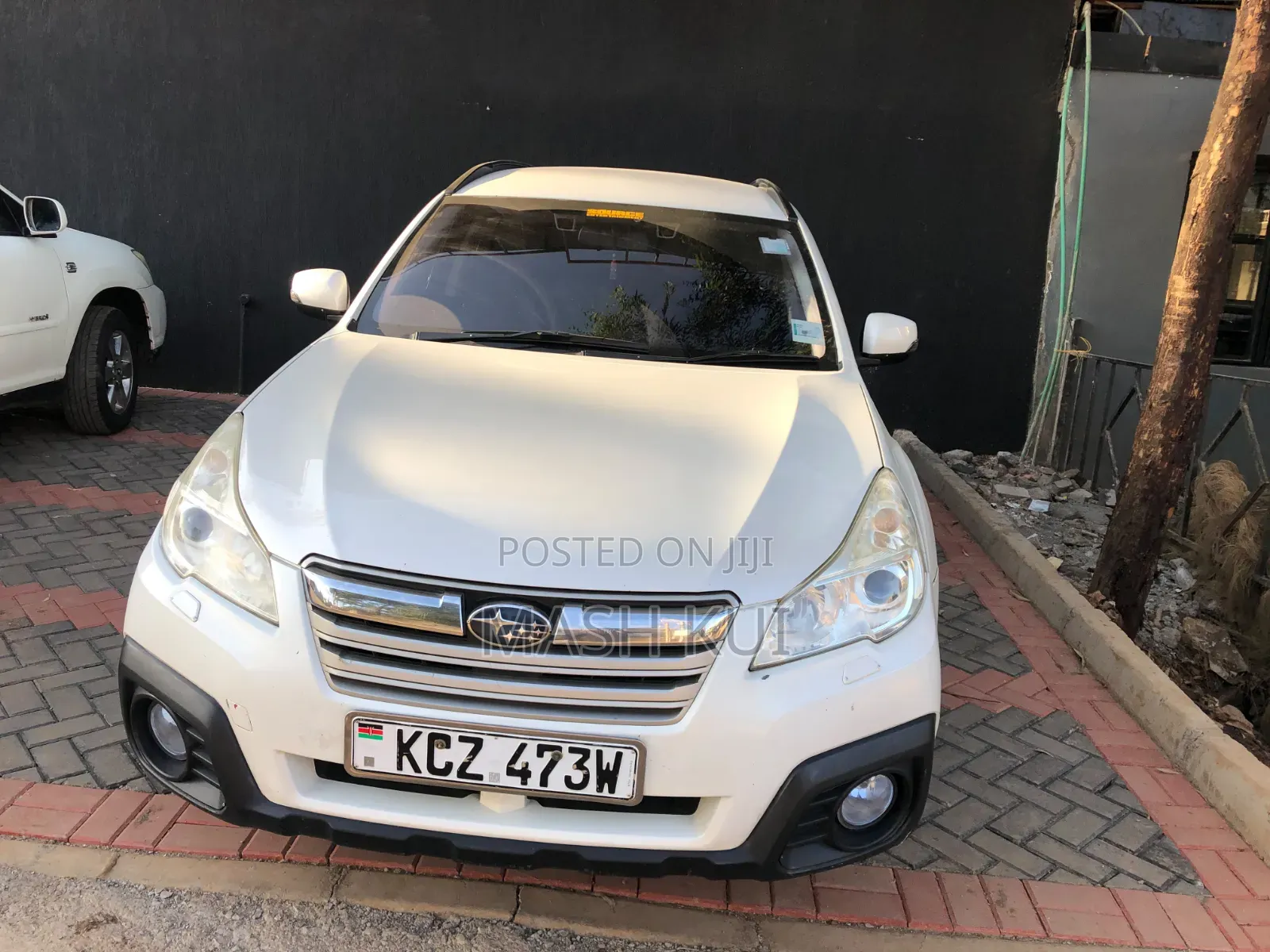 Subaru Outback 2012 White