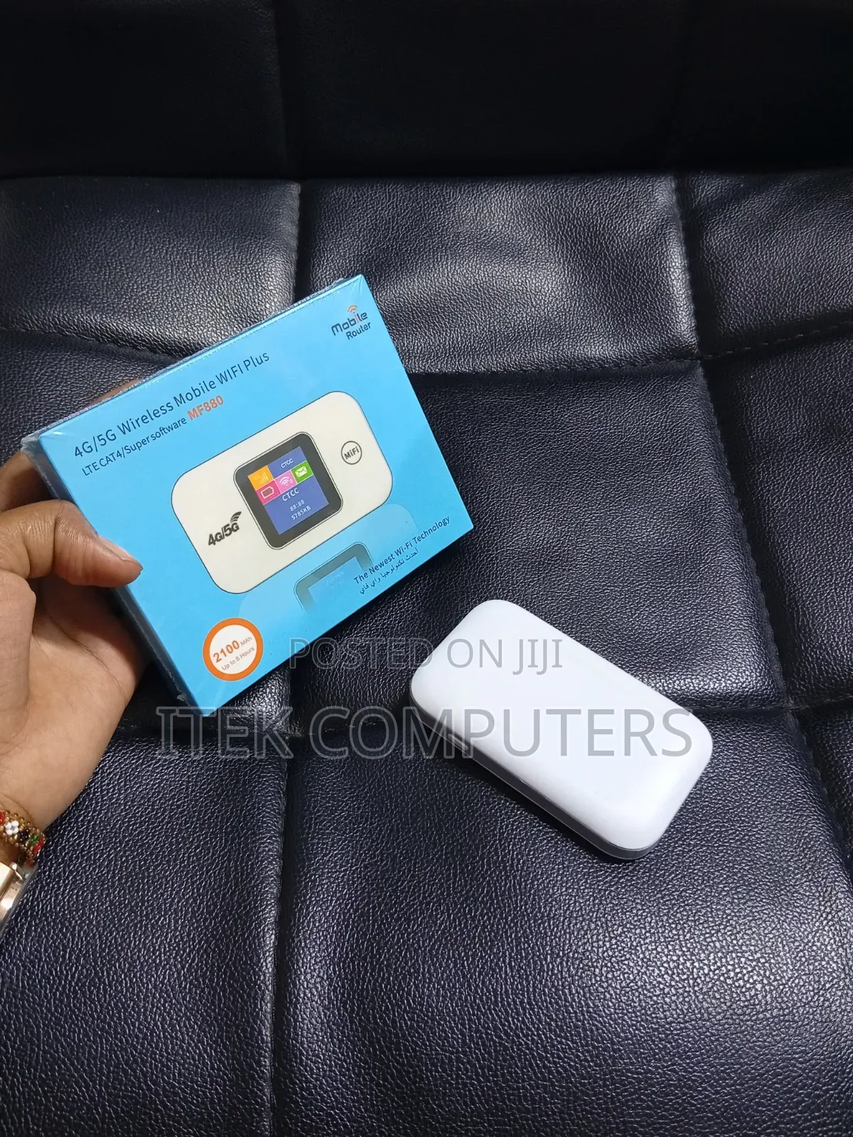 Portable 4g/5g WiFi Router With Multiple Device Support