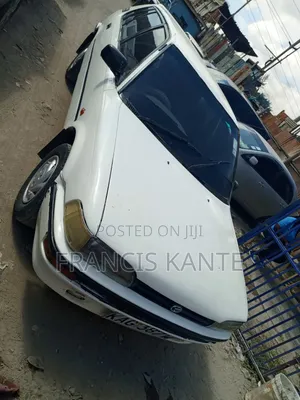 Toyota Starlet 1998 White