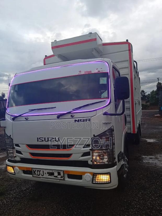 Isuzu NQR on Quick Sale - thumbnail 5
