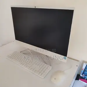 Desktop Computer HP 200 G4 22 All-in-One 4GB Intel Core i3 HDD 256GB