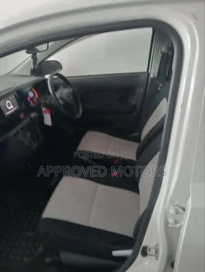 Toyota Pixis 2018 White