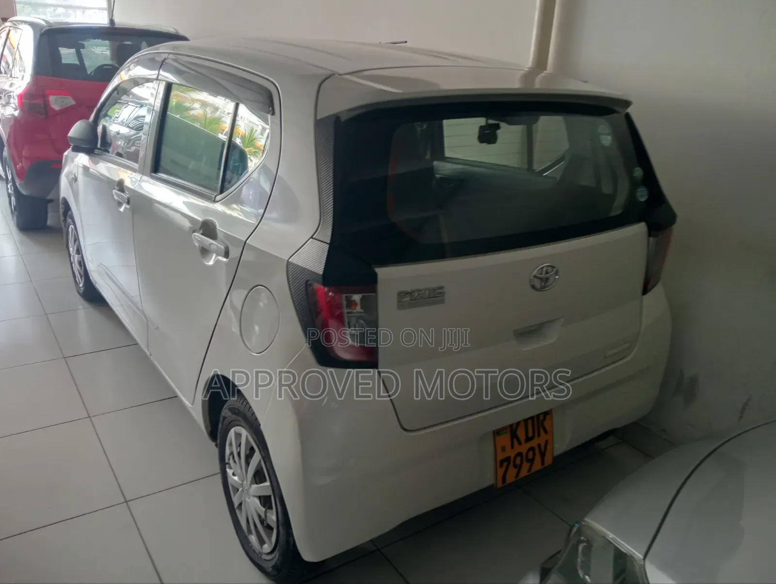 Toyota Pixis 2018 White
