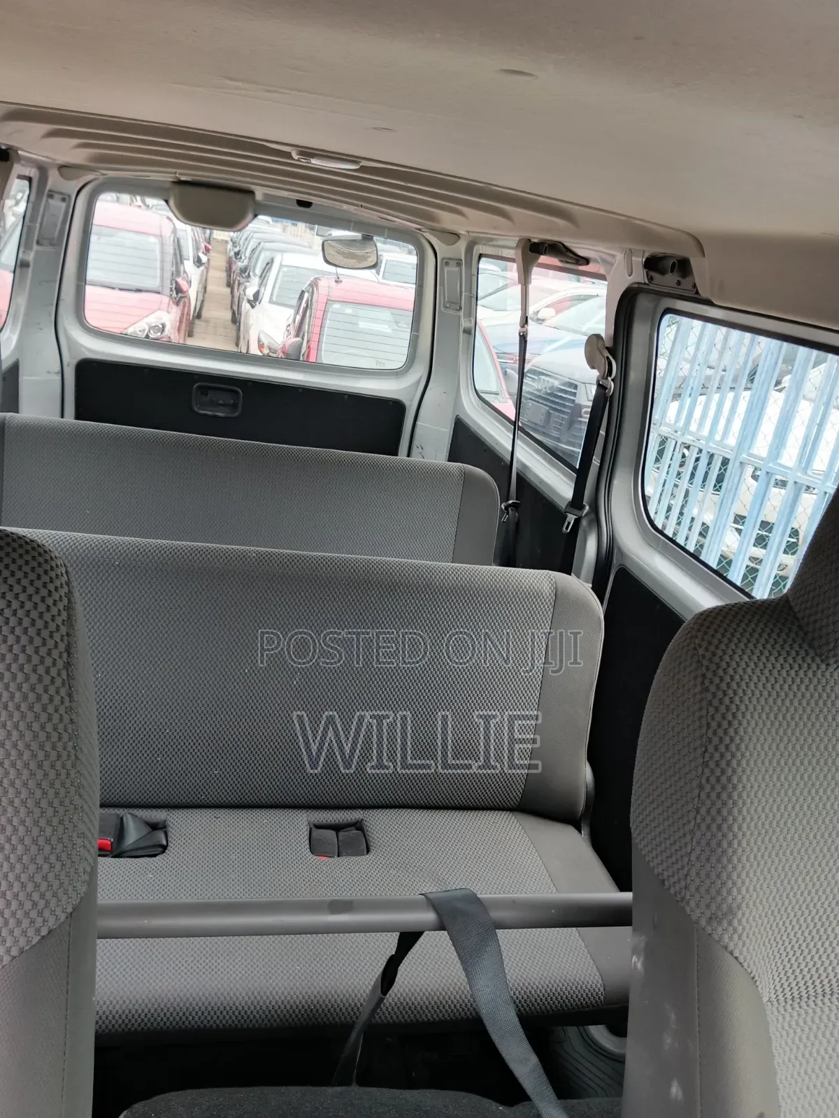 Nissan Caravan (Urvan) 2019 Silver