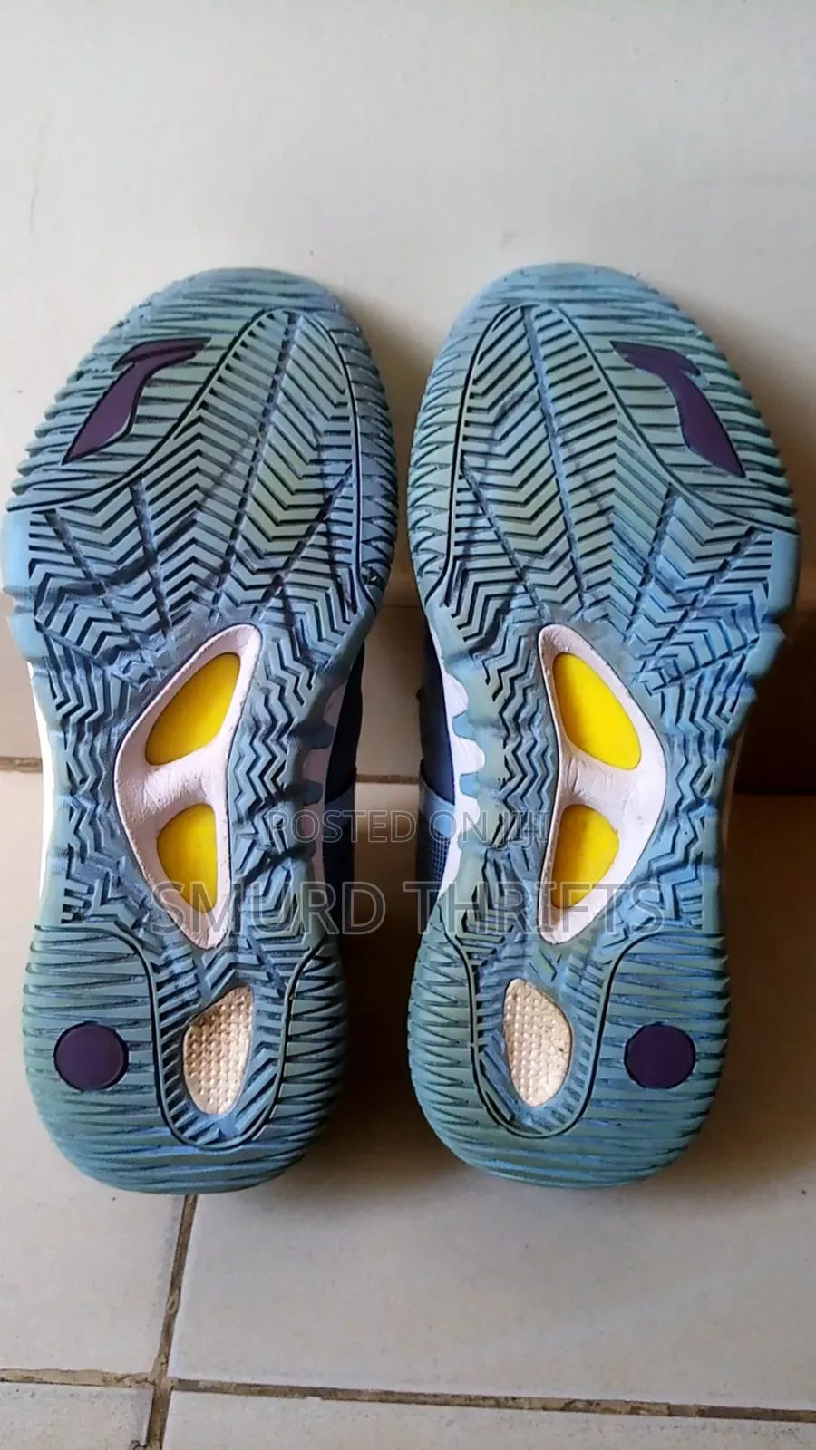 Li-Ning BadFive Low 2