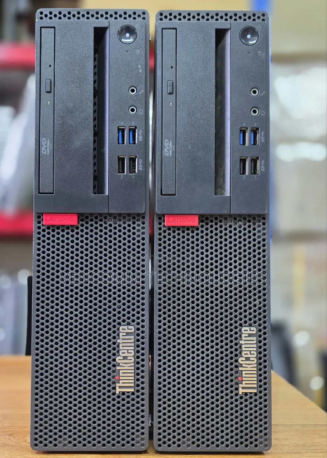 Desktop Computer Lenovo ThinkCentre M720 SFF 8GB AMD Ryzen 5 SSD 256GB