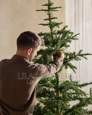 Decorative Artificial Christmas Tree for Festive Season 5ft(150cm)caro