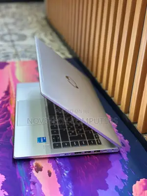 Laptop HP ProBook 440 8GB Intel Core i3 SSD 512GB
