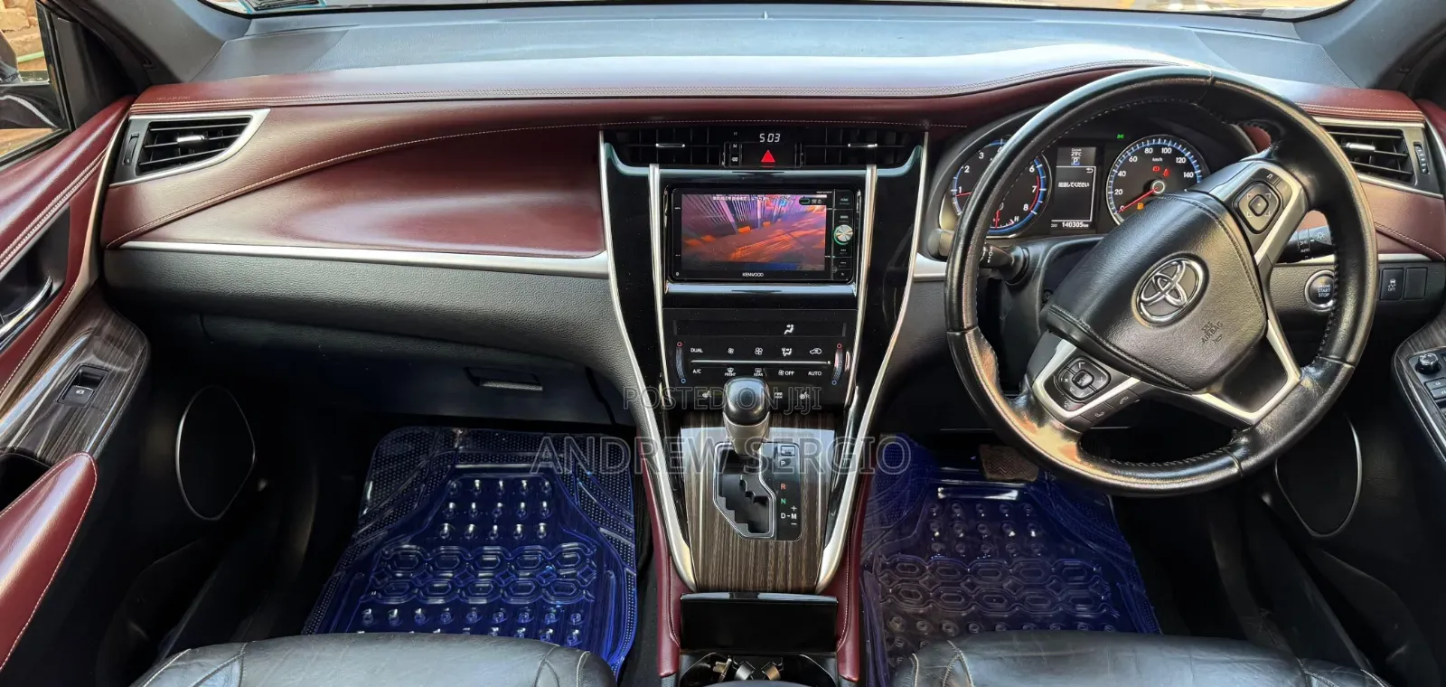 Toyota Harrier 2.0 2014 Black