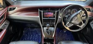 Toyota Harrier 2.0 2014 Black