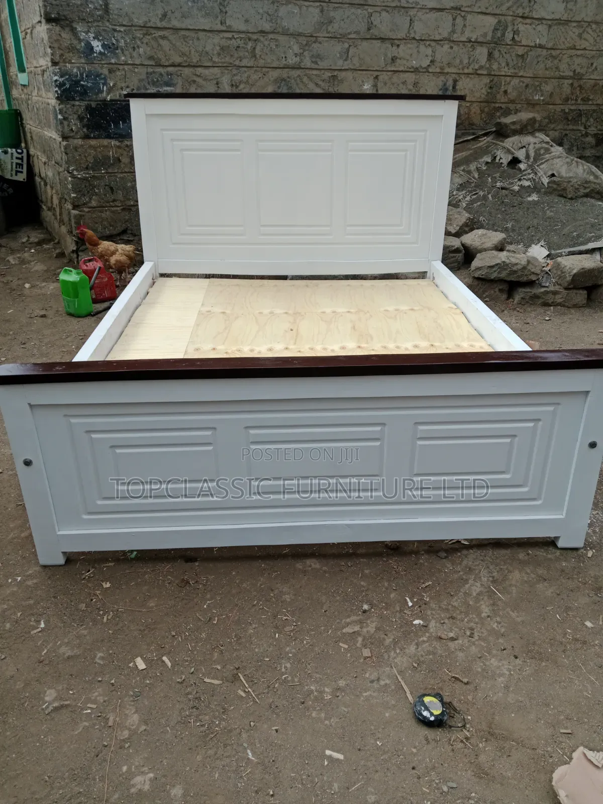 5x6 Panel White and Chocolate Bed Quality Finishing