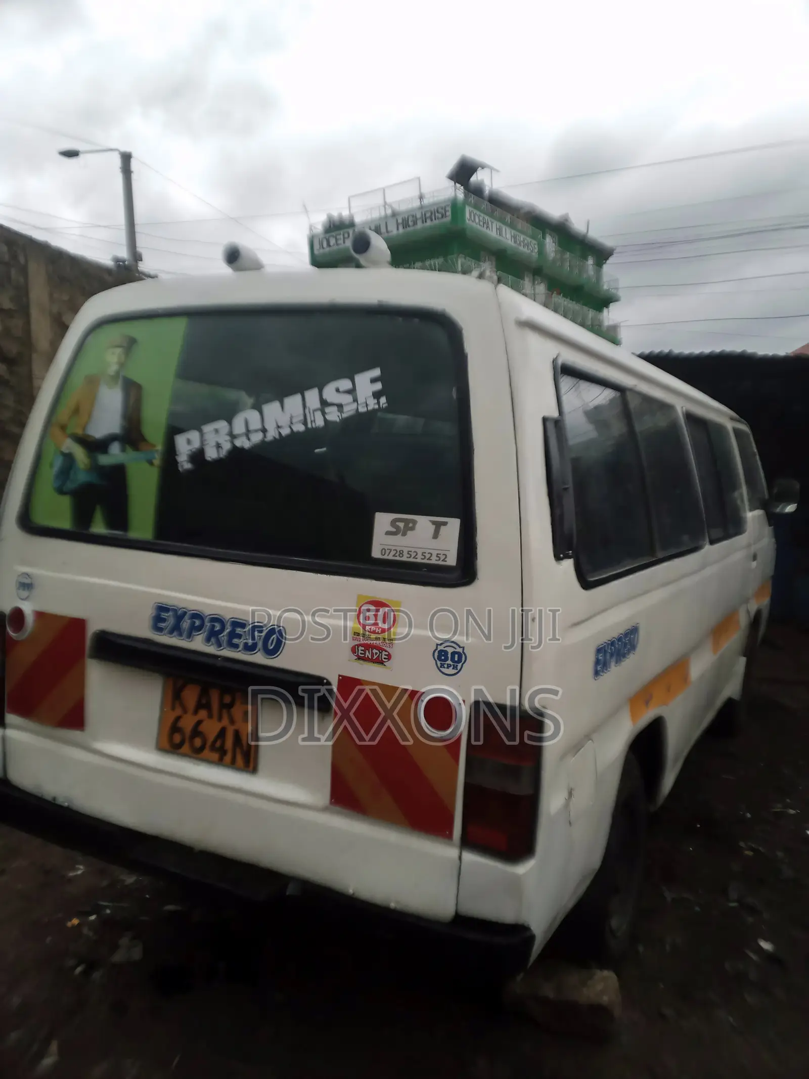 Nissan Caravan (Urvan) 2002 White