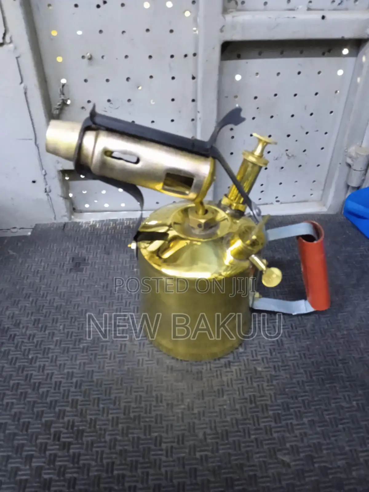 Brass Kerosene Blow Lamp 1pint