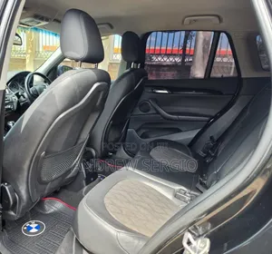 BMW X1 xDrive28i AWD 2016 Black