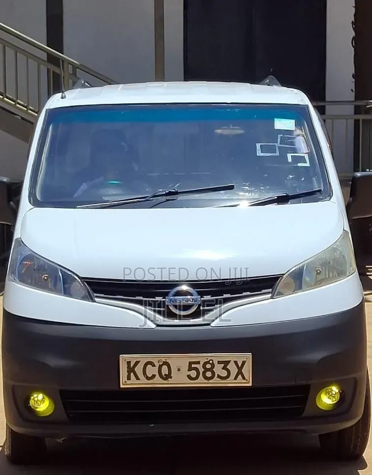Nissan Caravan 2012 White
