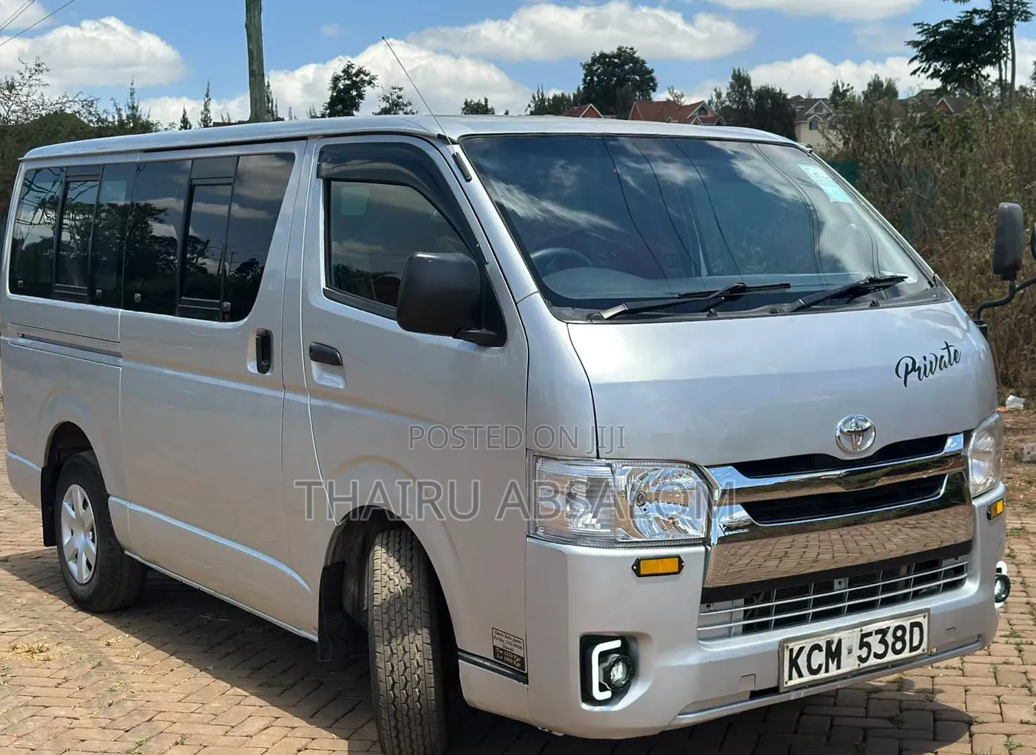 Toyota HiAce 2009 Silver