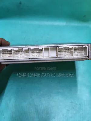 Engine Computer Toyota Land Cruiser Prado 2004