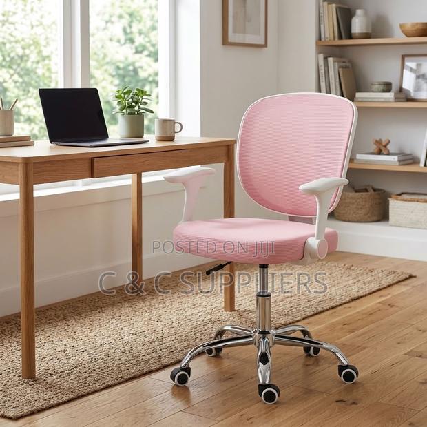 Adjustable Ergonomic Kid's Pink Chair - thumbnail 3