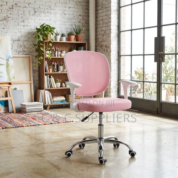 Adjustable Ergonomic Kid's Pink Chair - thumbnail 2