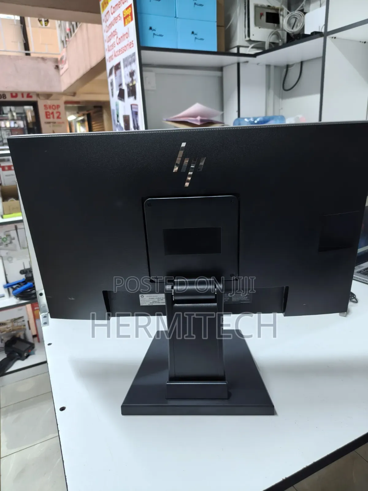HP Frameless Monitor for Professional Office and Home Use
