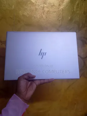 Laptop HP EliteBook 630 G10 8GB Intel Core i5 HDD 512GB