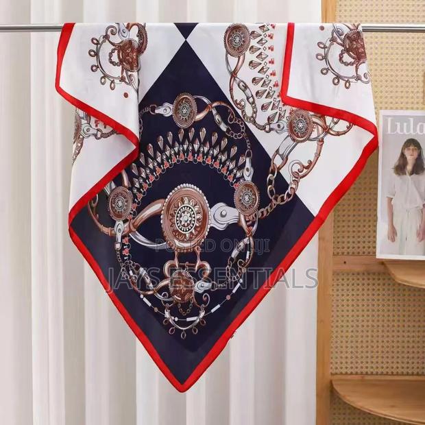 Multipurpose Square Scarfs - thumbnail 18