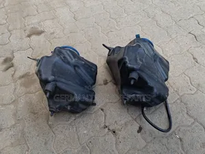 W221 Washer Bottle