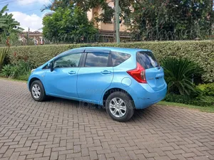 Nissan Note 2013 Blue