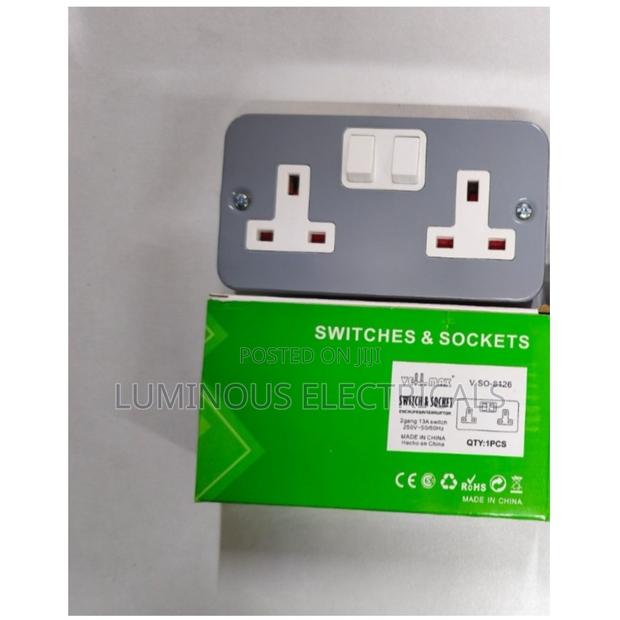 Metal Twin Socket Outlet - main view