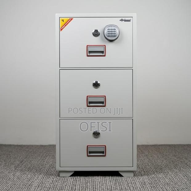 Office Cabinet; 3-Drawer Diplomat Fireproof Safe - thumbnail 2