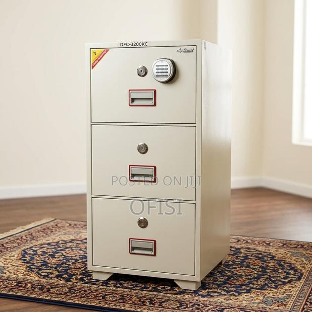 Office Cabinet; 3-Drawer Diplomat Fireproof Safe - thumbnail 9