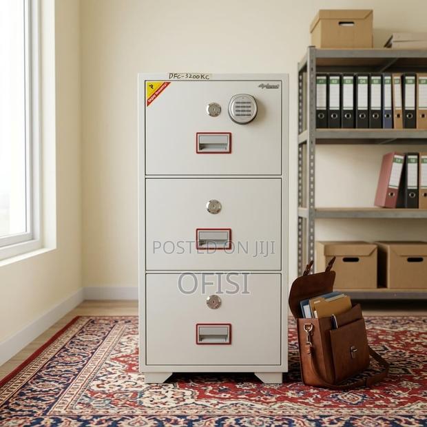 Office Cabinet; 3-Drawer Diplomat Fireproof Safe - thumbnail 11