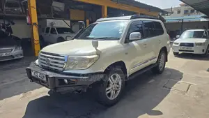 Toyota Land Cruiser 4.6 V8 ZX 2009 White