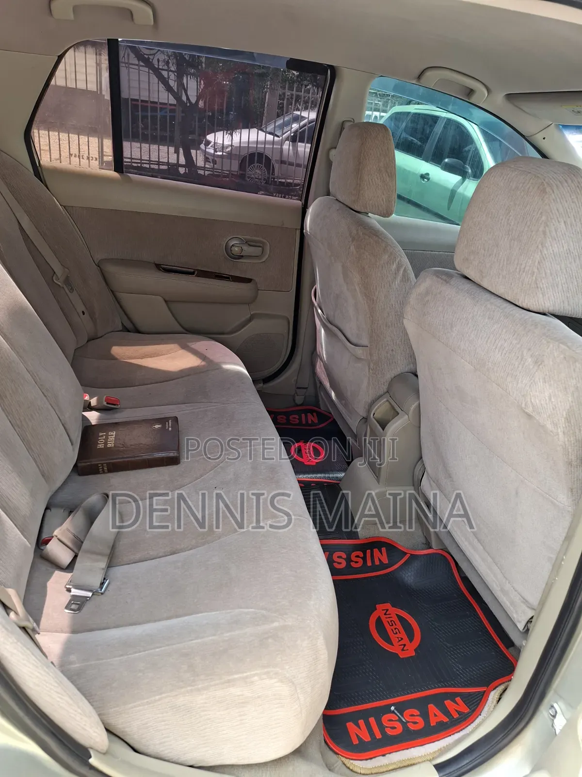 Nissan Tiida 1.5L 16V 2011 Gold