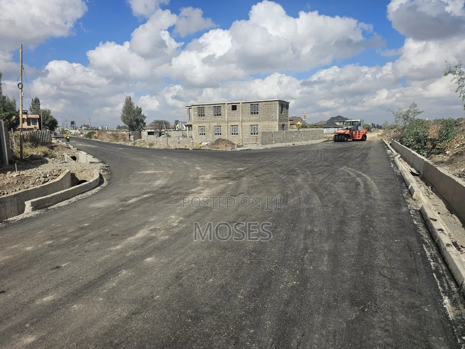 50x100 Plot Within a Devt Court on Sale