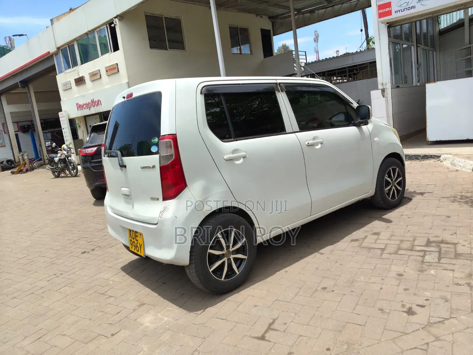 Suzuki Wagon R 660 Petrol AWD 2015 White