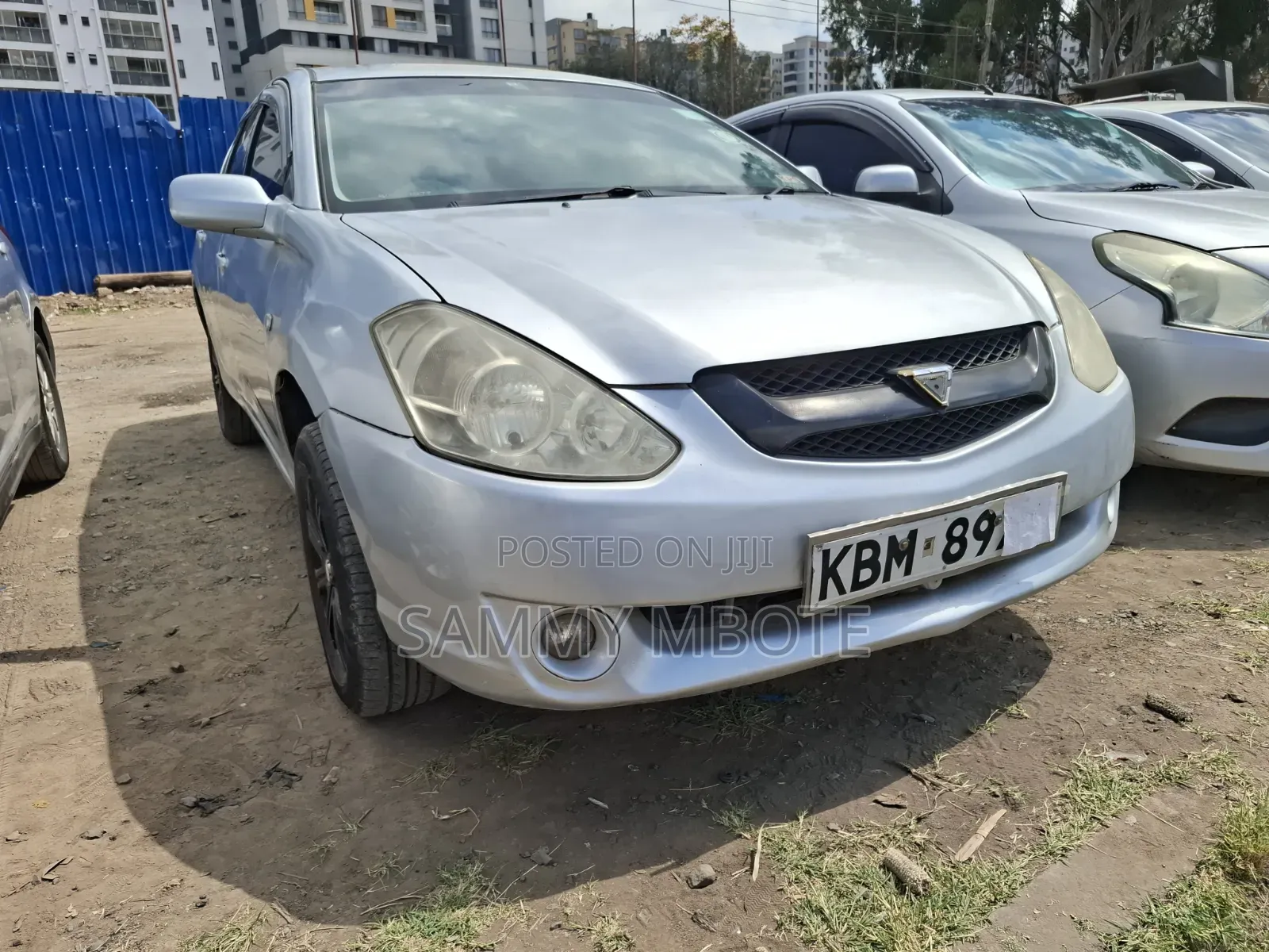 Toyota Caldina 2004 Silver