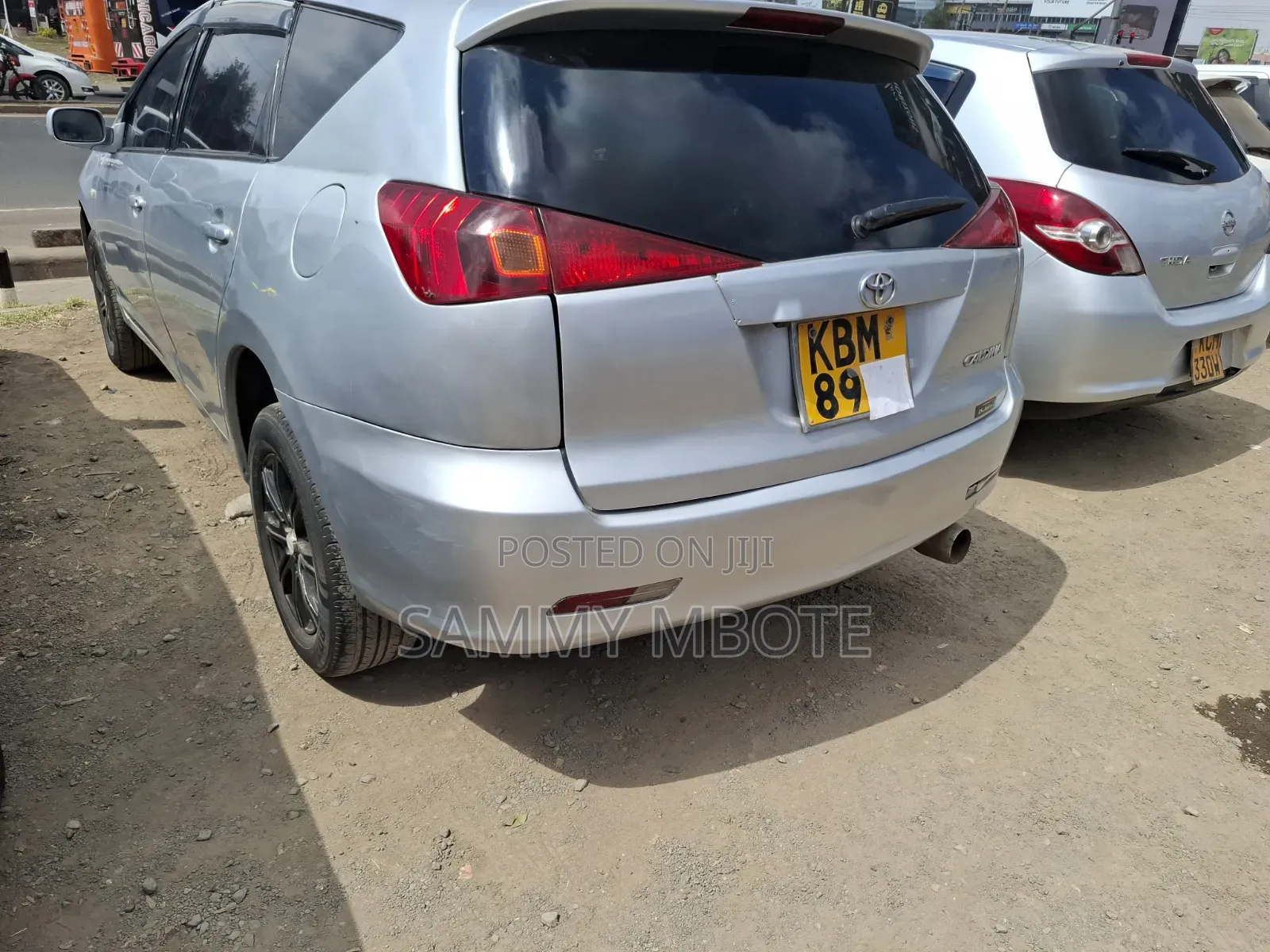 Toyota Caldina 2004 Silver