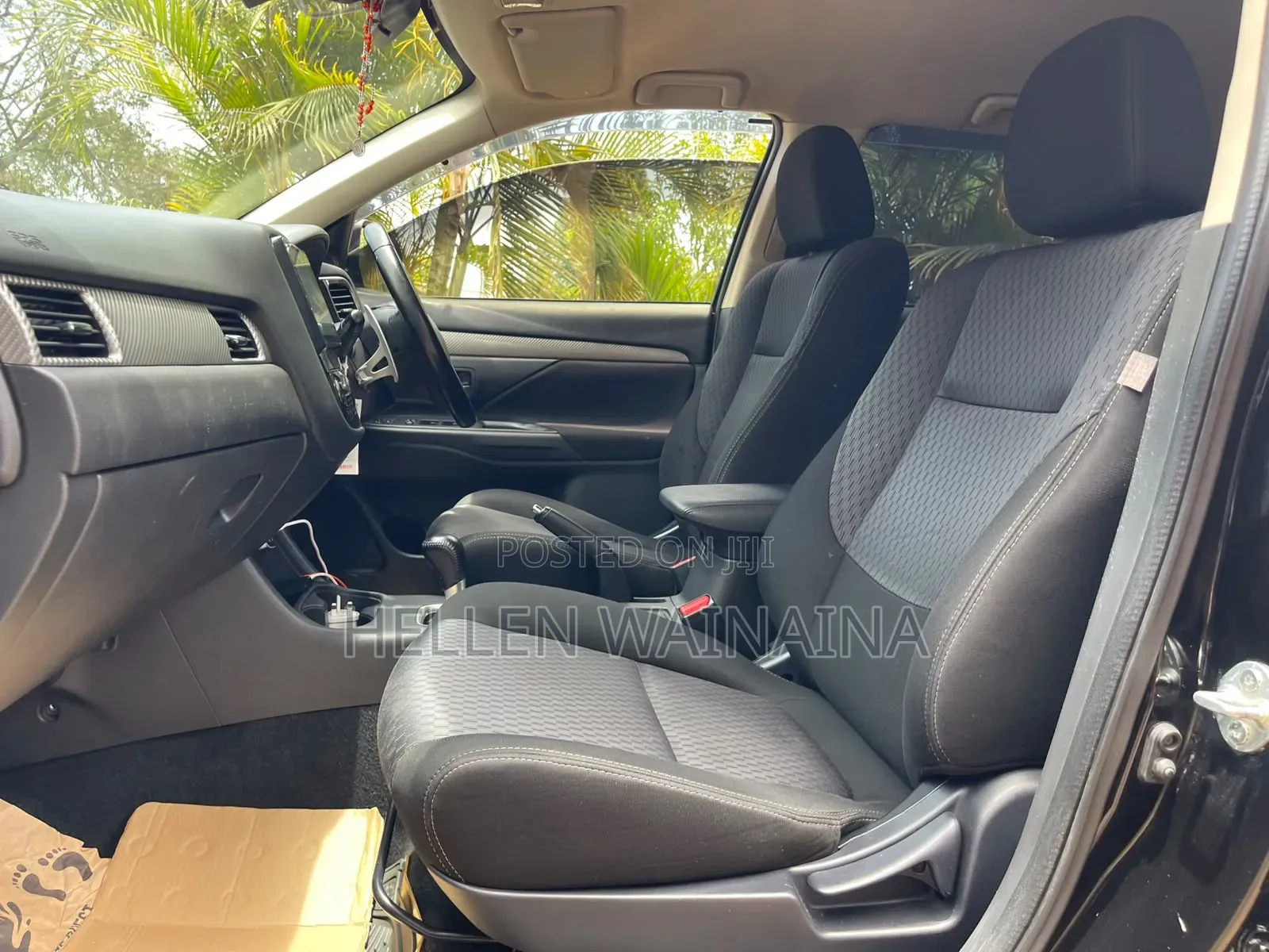 Mitsubishi Outlander 2015 Black
