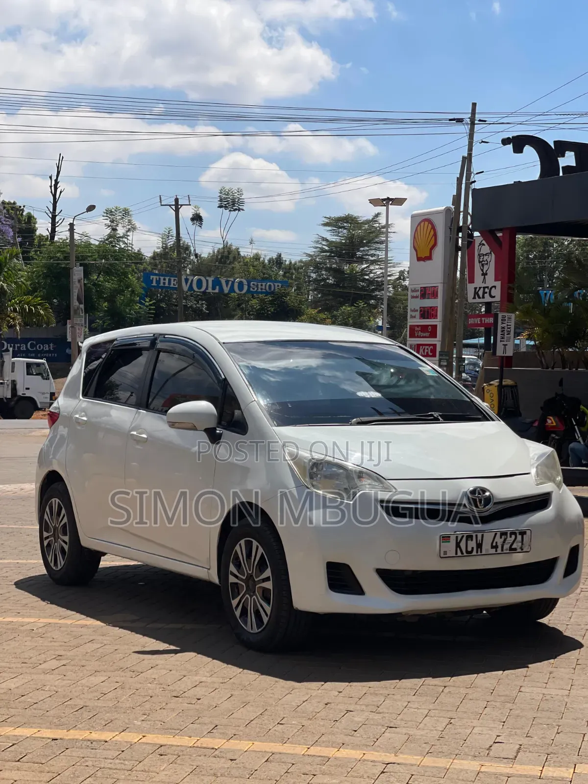 Toyota Ractis 2012 White