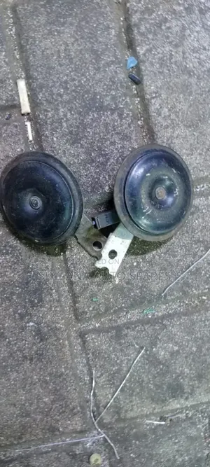 Horn for Toyota and Nissan (Universal)
