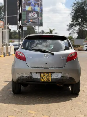 Mazda Demio 2012 Silver