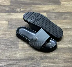 D & G , Dolce & Gabbana Quality Men Slides ;39-46