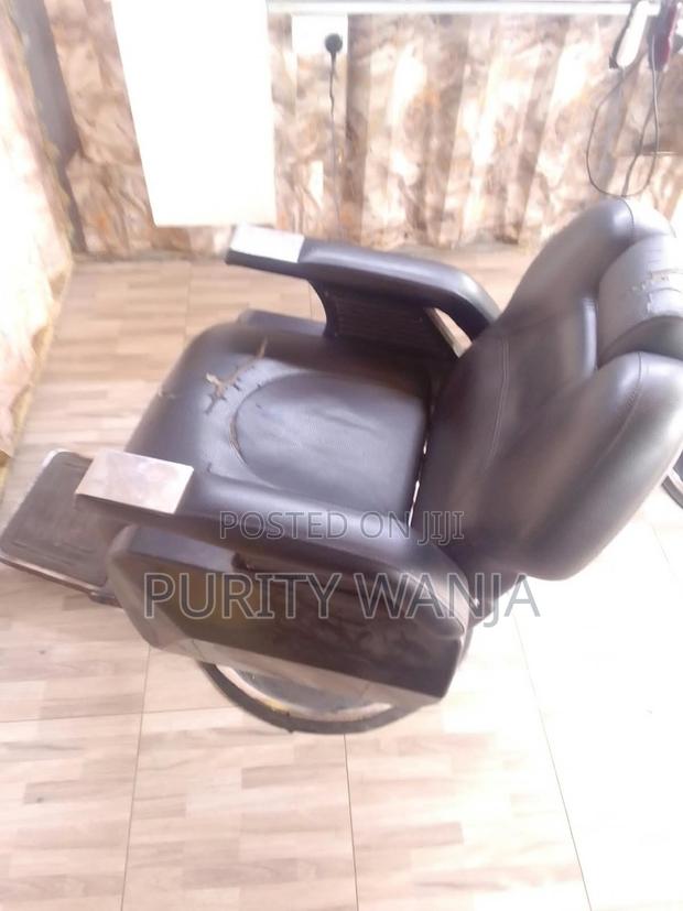 Barbershop Chairs - thumbnail 2