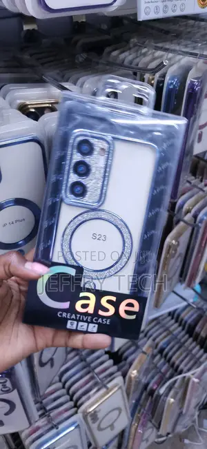 Blue and Clear Magnetic Glitter Phone Case Designed With MagSafe Ring