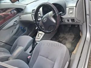 Toyota Axio 1.5 G 2WD 2013